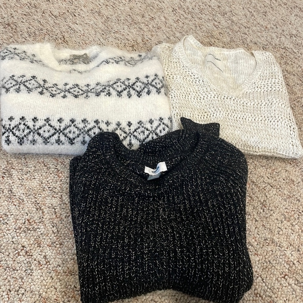 Girl knit sweaters in size Large bundle